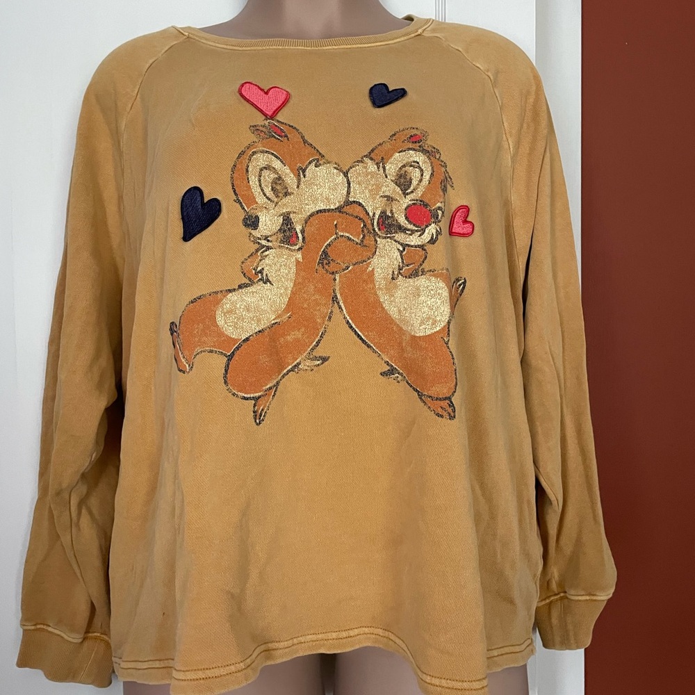 Chip and dale crop sweatshirt